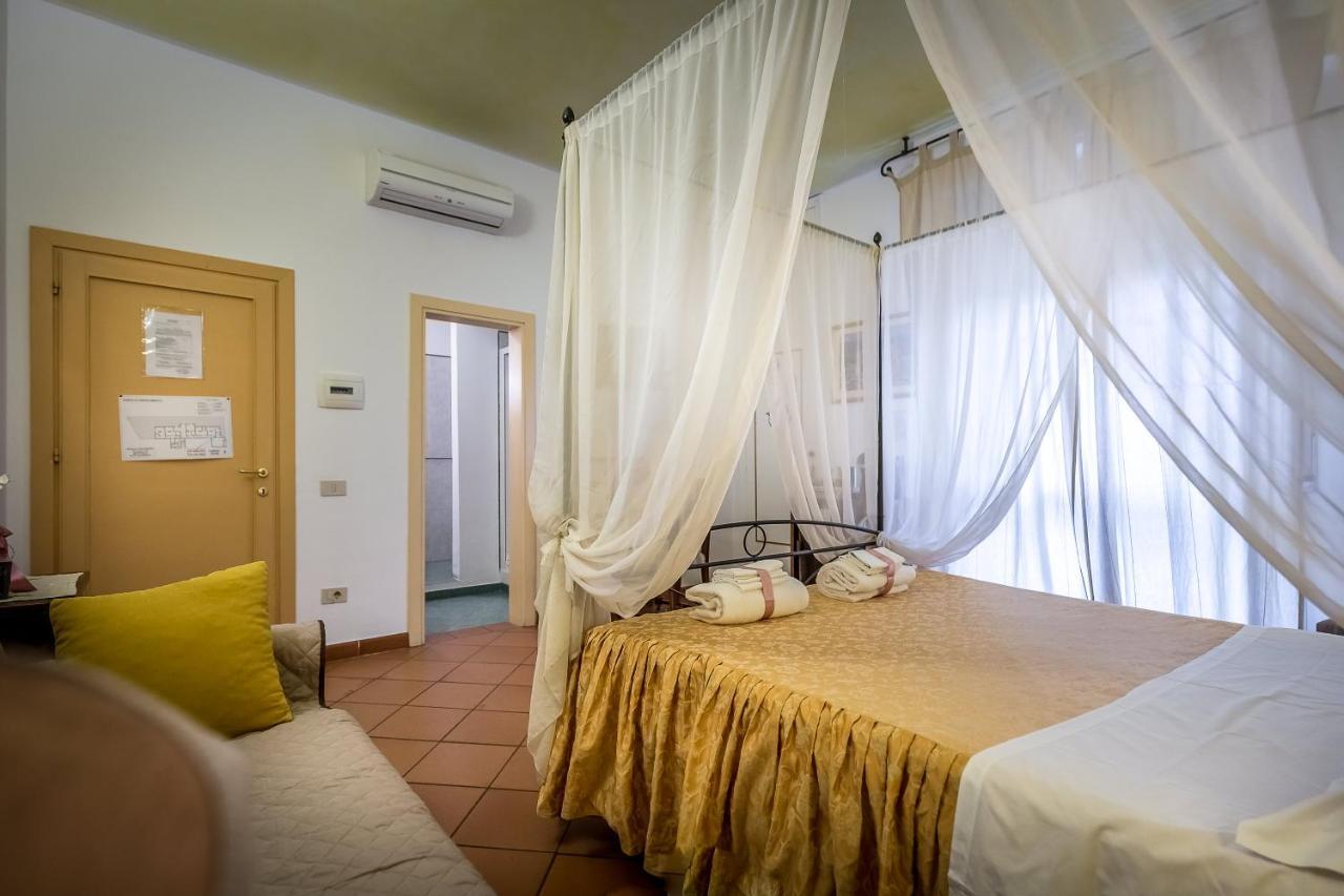 Dimora Altea Couette-café Florence
