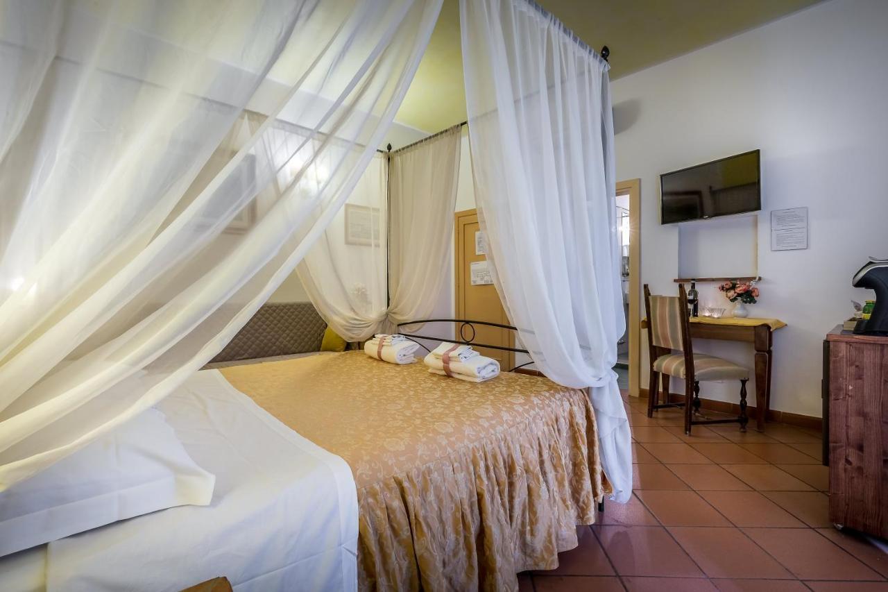 Dimora Altea Couette-café 3*