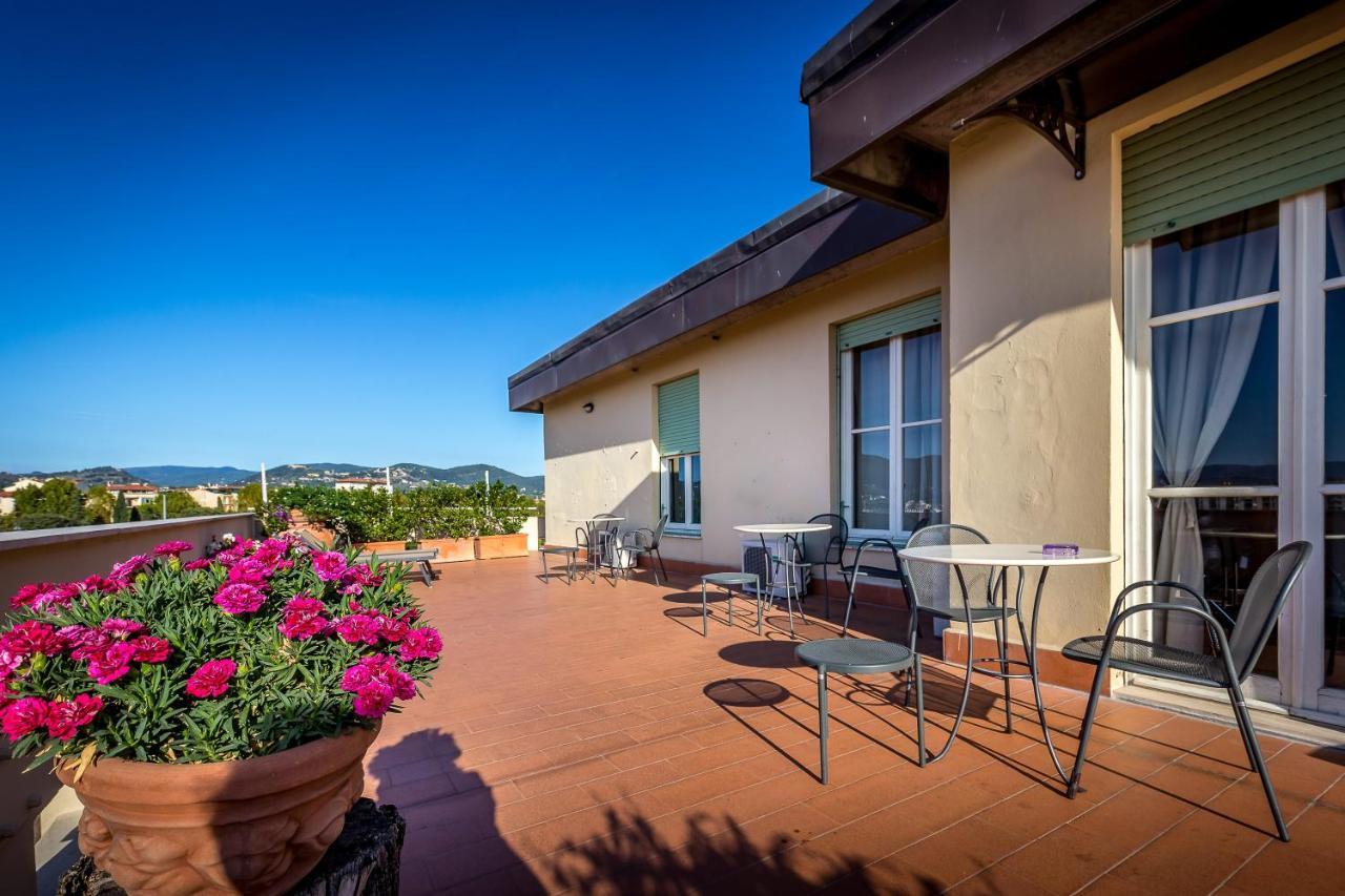 Dimora Altea Couette-café Florence
